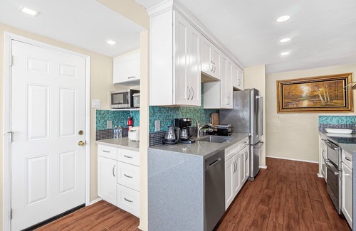 Fremont House | Charming 3-bedroom house with WiFi and AC in lovely Fremont