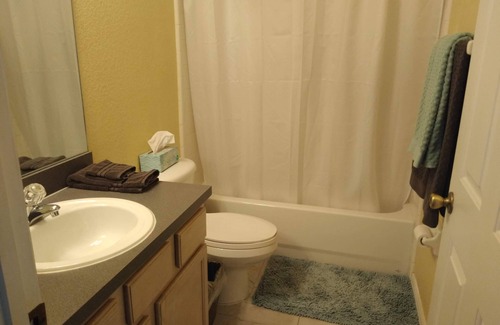 Sanford House | Charming 3-bedroom house in beautiful Sanford