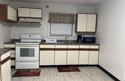 Albion House | Charming 3-bedroom house with WiFi in lovely Albion