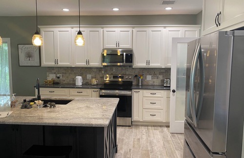Afton House | Charming 3-bedroom lake house on amazing Grand Lake, Oklahoman on Monkey Island.