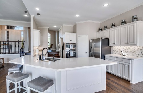 Frisco House | Charming 3-bedroom Lake Front house with beach access in Frisco