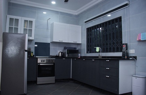 Accra Apartment | Charming 3-bedroom townhome with AC and WiFi in peaceful Abokobi Hills-Berekuso