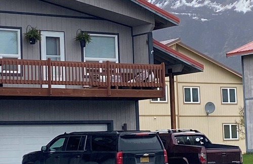 Valdez House | Charming 3-bedroom townhome in beautiful downtown Valdez.
