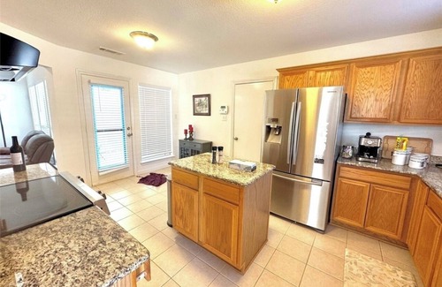 Duncanville House | Charming 3-bedroom house with WiFi, AC in welcoming Duncanville
