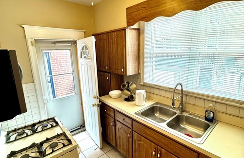 Wynnefield House | Charming 3-bedroom house with AC and WiFi in delightful Philadelphia