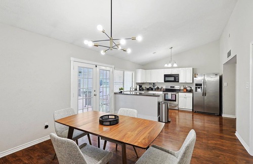 Plano House | Perfect 3-Bedroom Retreat with Pool and Game Room