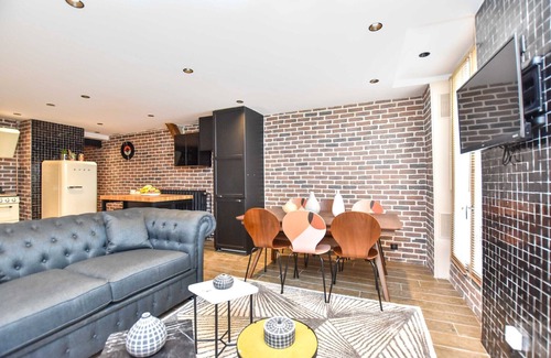 Arts-et-Metiers Apartment | Charming 3BR apt- Montorgueil/RÃ©publique