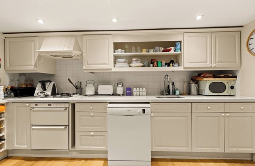 City of Westminster House | Charming 3BR House w/Roof Terrace