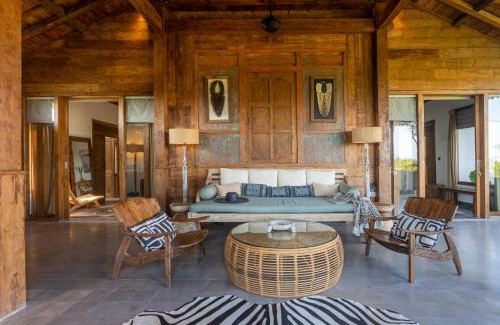 Munggu Villa | Beautiful 3BR Villa with Pool & Ocean View Getaway