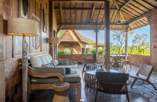 Munggu Villa | Beautiful 3BR Villa with Pool & Ocean View Getaway