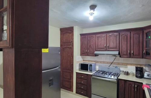 Santo Domingo Este House | Charming 4-bedroom house with AC and WiFi in Santo Domingo Este