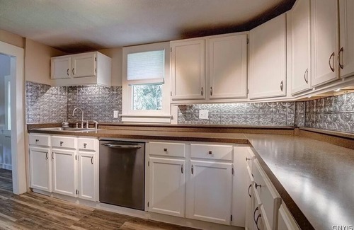 Mottville Apartment | Welcoming 4-Bedroom Retreat in Skaneateles for Families