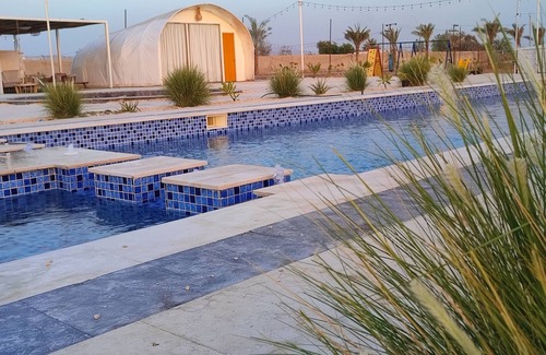 Ras Al Khaimah House | Charming 4-bedroom barn with AC and WiFi in peaceful Ras Al Khaimah