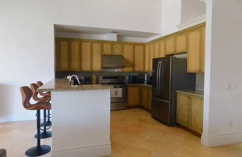 Alice Town House | Charming 4-bedroom house with WiFi, AC in marvelous Bailey Town