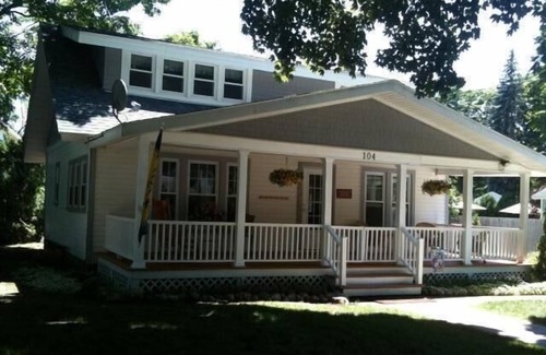 Charlevoix House | Pet Friendly Charlevoix Cottage with Oceanfront Views