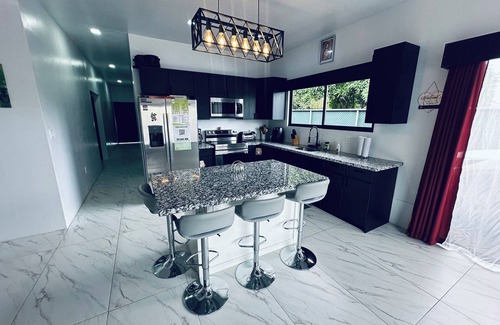 La Fortuna House | Charming 4-bedroom house with AC and WiFi in marvelous La Fortuna