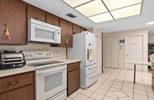 Apopka House | Charming 4-bedroom house with WiFi, AC in adorable Apopka
