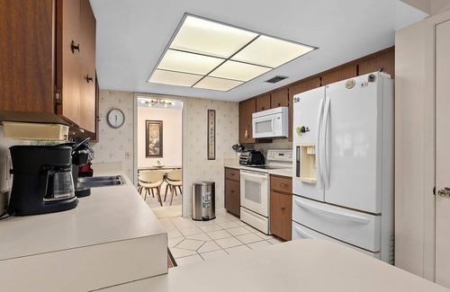 Apopka House | Charming 4-bedroom house with WiFi, AC in adorable Apopka