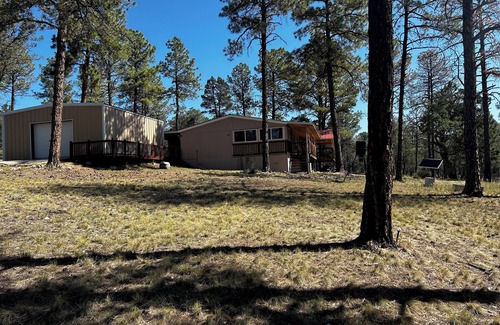 Timberon House | Charming 4-bedroom mobile home with WiFi and AC in Timberon