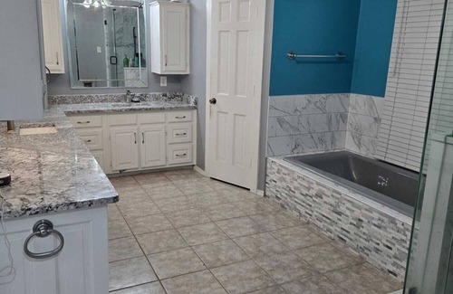 Duncanville House | Charming 4-bedroom house with AC and WiFi in delightful Duncanville