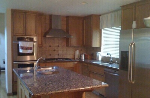 Shingle Springs House | Tranquil Retreat: Spa and Hot Tub Near Folsom & El Dorado