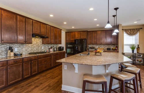 Parker House | Ideal 6-BR Home with Open Space & Park for Gatherings