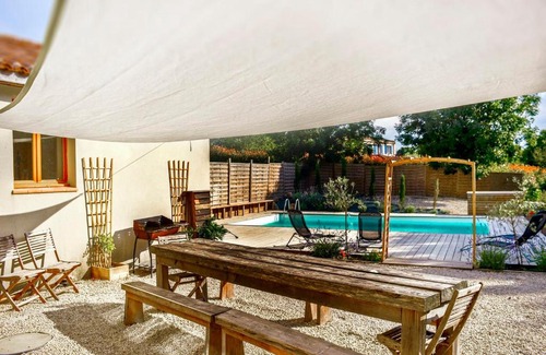 Mervent Villa | Inviting 8-Bedroom Retreat in the Scenic MERVENT Forest