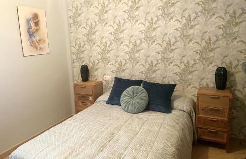 Almeria Apartment | Cozy 2-Bedroom Apartment with Pool and Garden at Enix Almeria