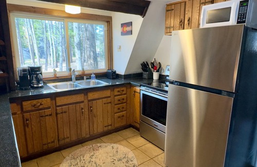 Blue River House | Cozy A-Frame Retreat Near Breckenridge - Top Rated Stay