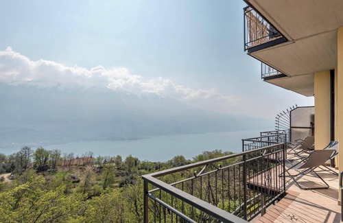 Tremosine Apartment | Idyllic "Bel Soggiorno 1" with Lake & Mountain Views
