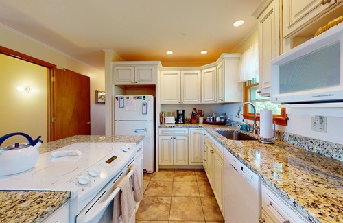 Castine Cottage | Idyllic Oceanfront Retreat with Pool, Dog-Friendly & Spa