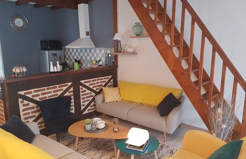 Figeac House | Relaxing 6/8 Sleeper House with Pool in Lunan – Guest Rated 9.8