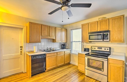 Melrose House | Relaxing Albany Retreat with Spa & Breakfast Near Downtown