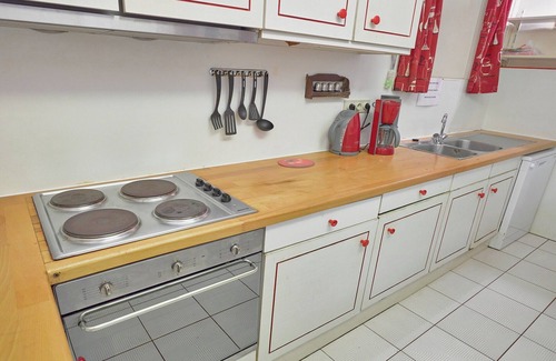 Sosoye House | Renovated Country House: Pet-Friendly & Family Friendly Stay
