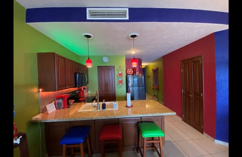 Sandy Beach Condo | Bright 1 Bedroom Condo with Spa and Pool - Rated 10/10
