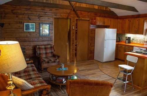 Lac du Flambeau Cottage | Cozy Fence Lake Cottage with Breathtaking Sunset Views