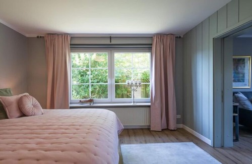 Aventoft Apartment | Cozy Holiday Home with Fireplace & Family-Friendly Amenities