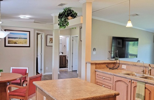 Myakka City House | Idyllic Country Home Retreat on 5 Acres - Family Friendly!