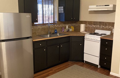 Tucson House | Private Guesthouse in Tucson with Spa & Breakfast Included