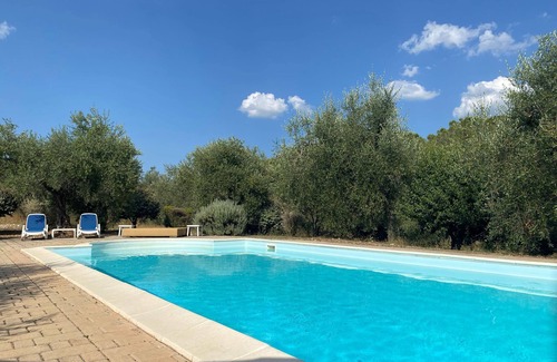 Otricoli Apartment | Charming and Spacious 1-bedroom apartment in tranquil Otricoli with WiFi, AC