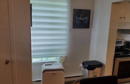 Roberval Apartment | charming and spacious 2 bedrooms appartment