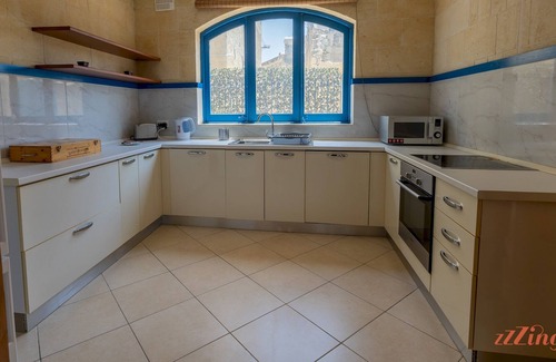 Ta' Għammar Villa | Charming and Tranquil Farmhouse in a Cul De Sac