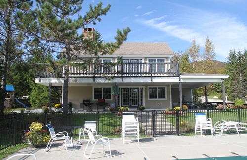 Bromley Mountain House | Inviting Bromley Mountainside Home with Pool and Spa