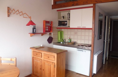 Palavas-les-Flots Apartment | Elegant Apartment with Pool and Oceanfront Views in Palavas