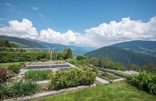 Maranza Apartment | Inviting Haselstaude Apartment with Mountain View & Garden