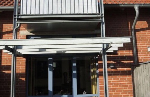 Alt Gaarz Apartment | Cozy Apartment in Ostseebad Rerik with Family Amenities
