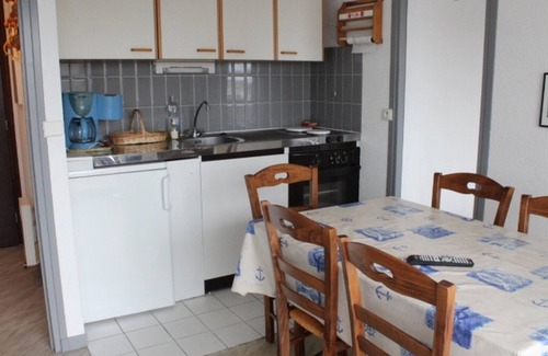 Fort-Mahon-Plage Apartment | Cozy Fort-Mahon-Plage Apartment with Spa & Pet-Friendly Perks