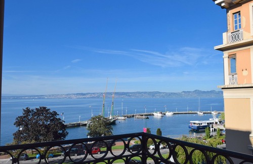Evian-les-Bains Apartment | Cozy Apartment Évian-les-Bains with Lake View & Spa