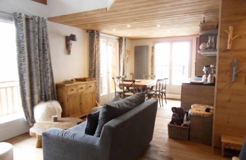 Saint-Chaffrey Apartment | Inviting Apartment at Serre Chevalier Chantemerle for 9