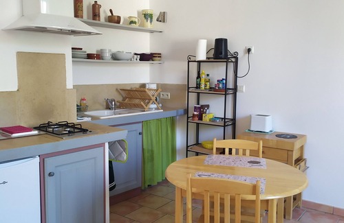 Salavas Apartment | Cozy Apartment with Ocean View and Pool for Two Guests